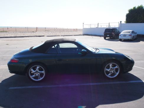 Used 2001 Porsche 911 Cabriolet image 10