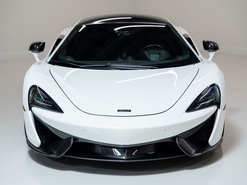 Used 2019 McLaren 570S Coupe image 16