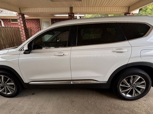 Used 2019 Hyundai Santa Fe FWD image 4