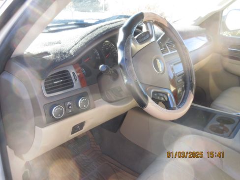 Used 2012 Chevrolet Silverado 1500 LTZ w/ LTZ White Diamond Edition image 18