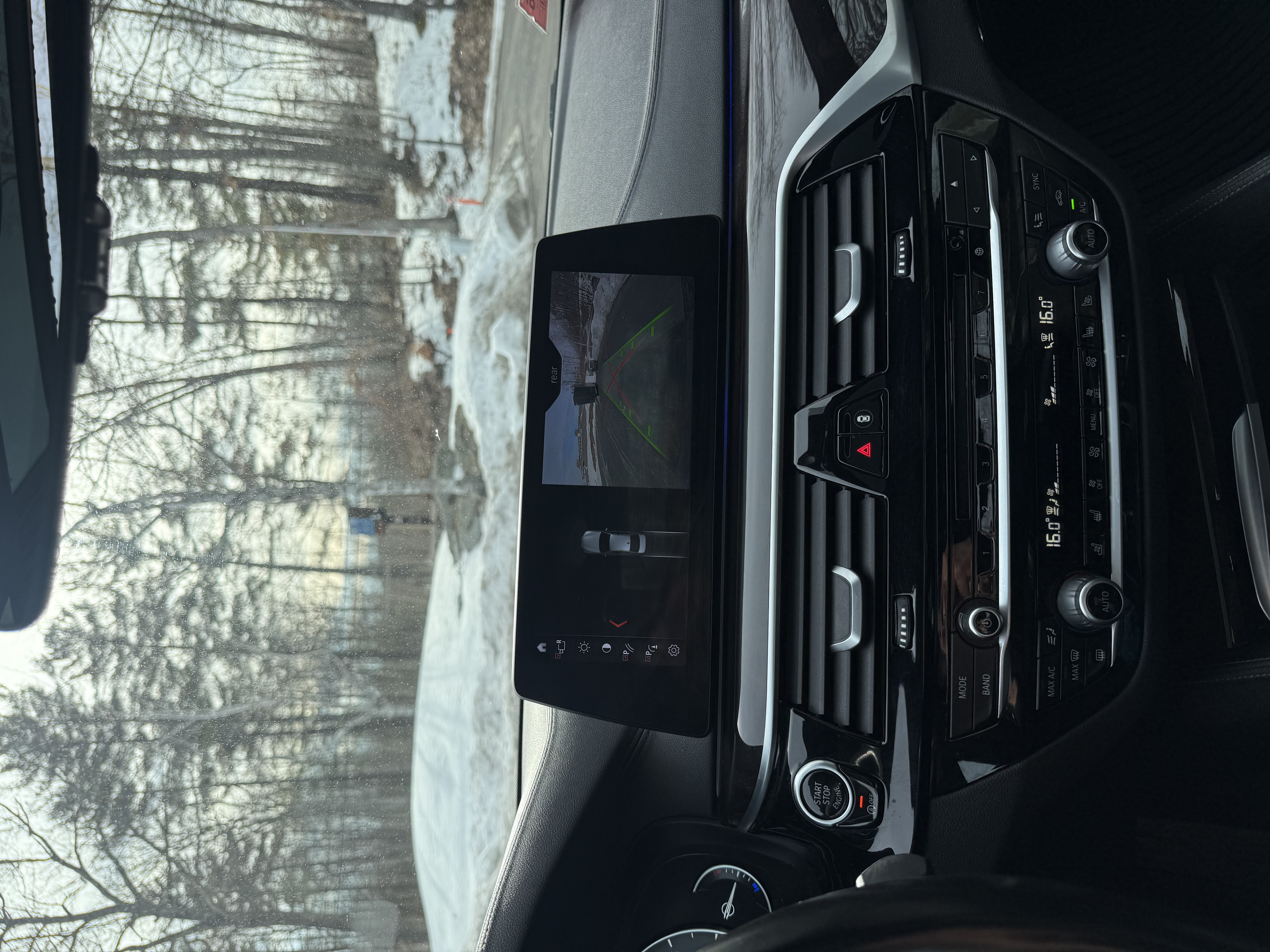 Used 2018 BMW 540i xDrive AWD/4WD image 19