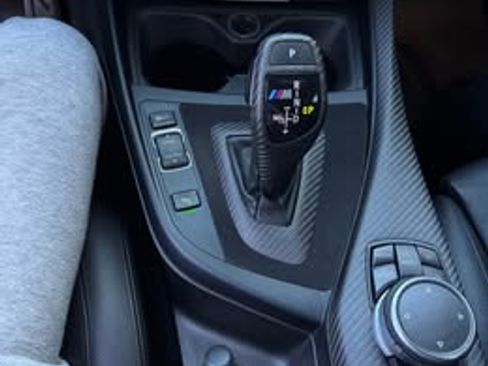 Used 2015 BMW M235i xDrive Coupe image 9