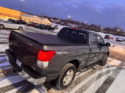 Used 2012 Toyota Tundra 4x4 Double Cab image 8