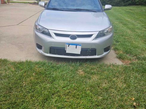 Used 2012 Scion tC image 8