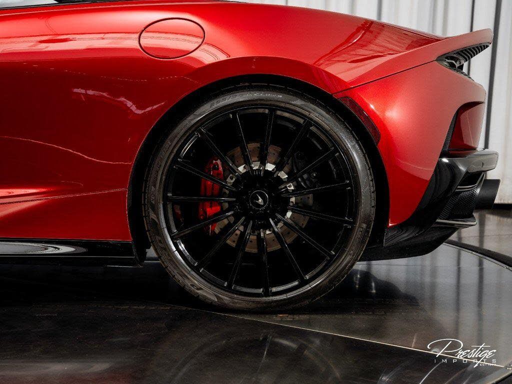 Used 2020 McLaren GT RWD image 18
