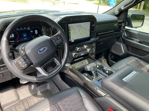 Used 2022 Ford F150 Lariat w/ Equipment Group 502A High AWD/4WD image 21