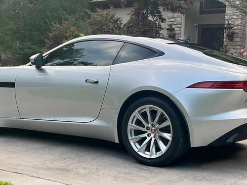 Used 2016 Jaguar F-TYPE Coupe RWD image 6
