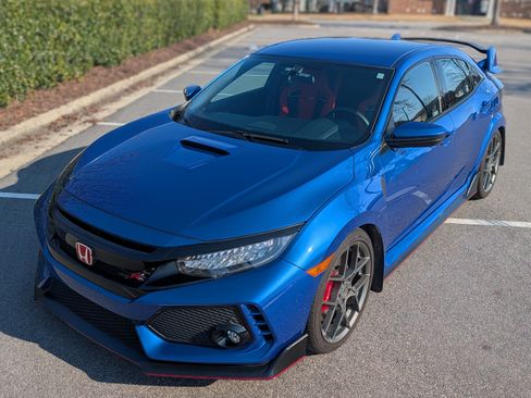Used 2019 Honda Civic Type R image 4