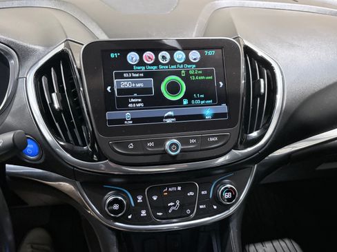 Used 2017 Chevrolet Volt Premier w/ Driver Confidence II Package FWD image 16