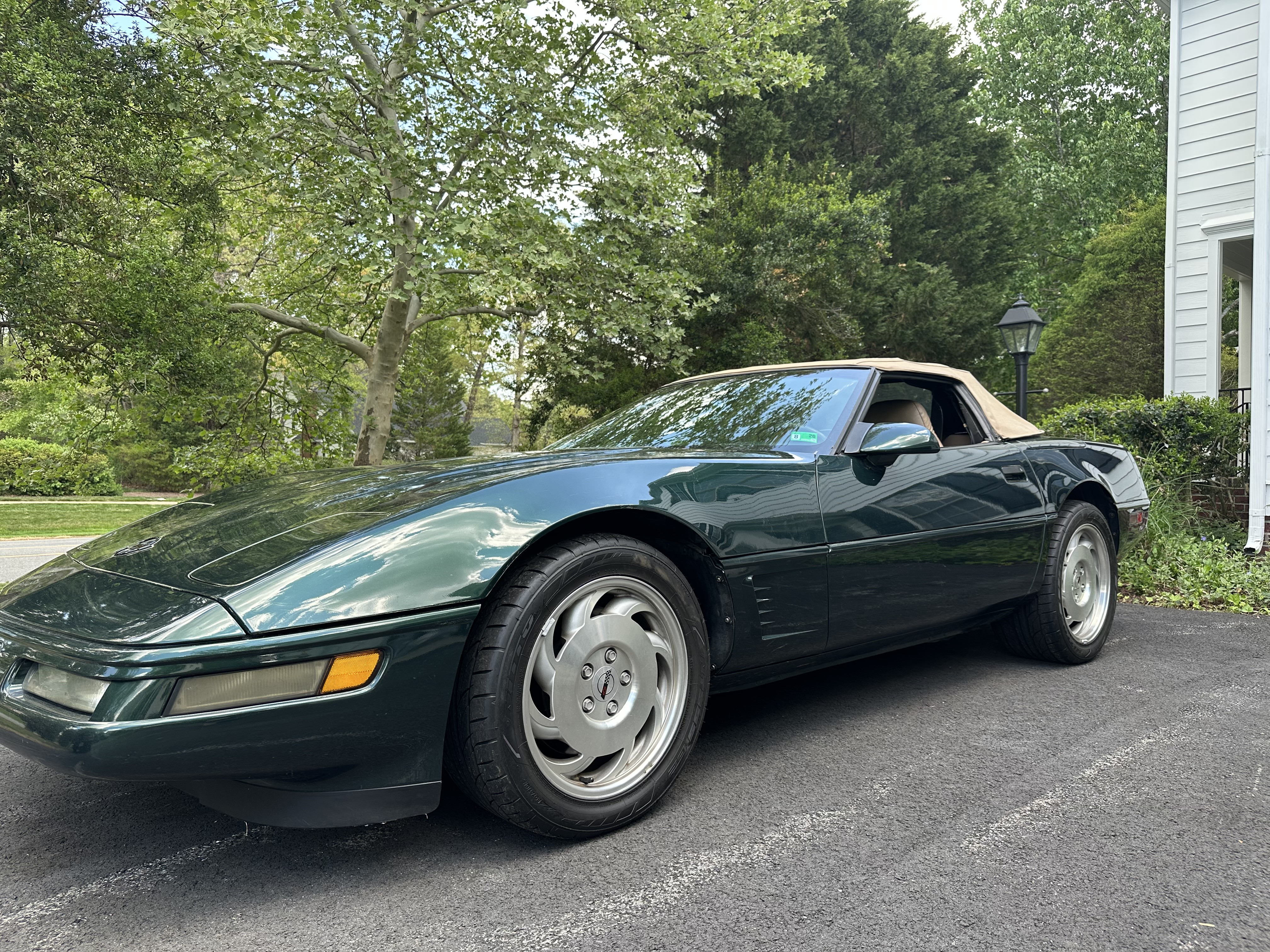 Used 1996 Chevrolet Corvette Convertible RWD image 12
