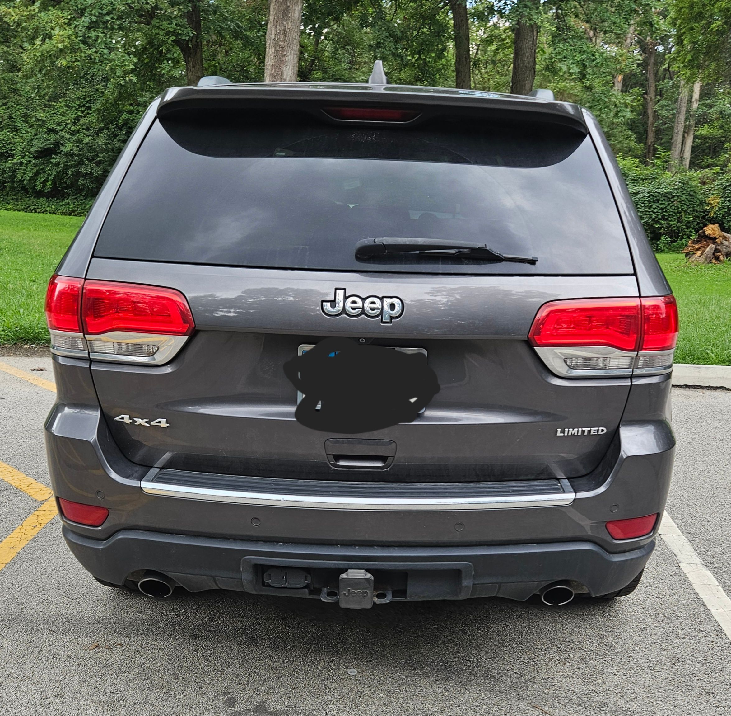 Used 2014 Jeep Grand Cherokee Limited w/ Trailer Tow Group IV AWD/4WD image 4