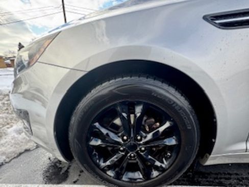 Used 2013 Kia Optima EX w/ Premium Pkg image 8