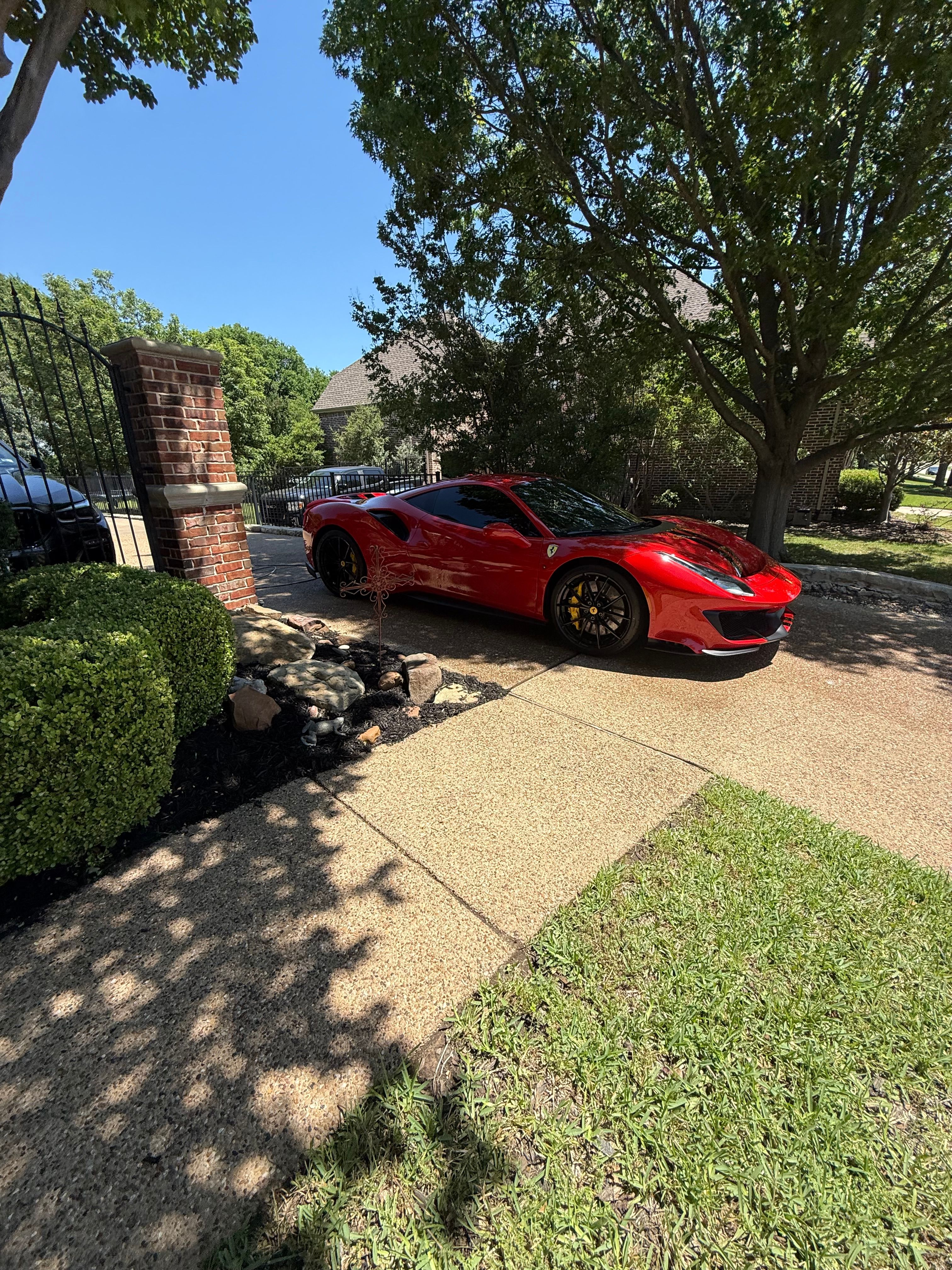 Used 2020 Ferrari 488 Pista Coupe RWD image 1