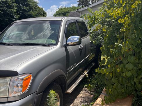 Used 2006 Toyota Tundra SR5 AWD/4WD image 5