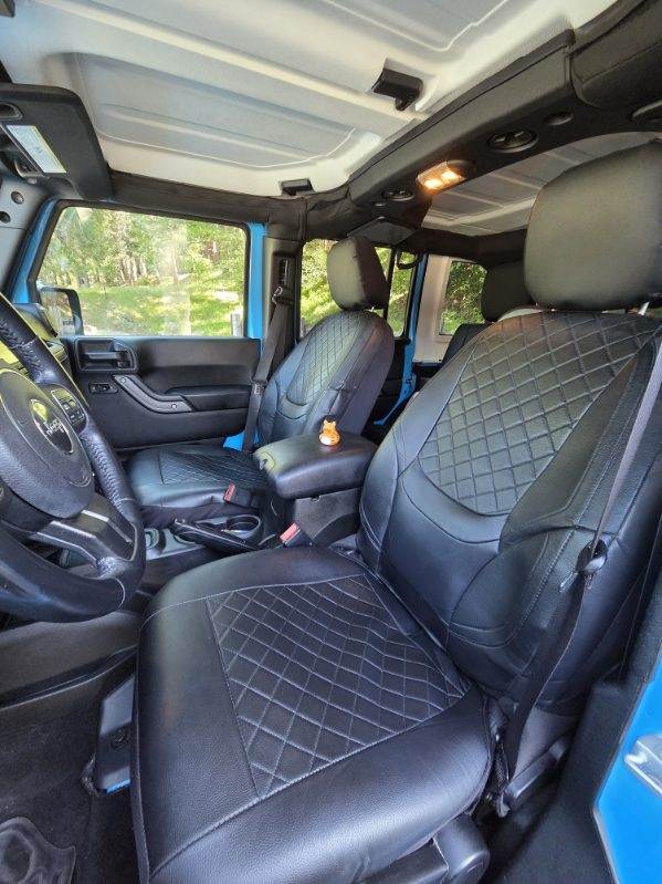 Used 2017 Jeep Wrangler Unlimited Sport w/ Quick Order Package 24S AWD/4WD image 11