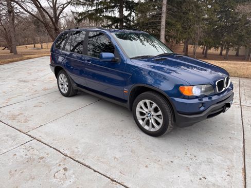 Used 2003 BMW X5 3.0i image 4