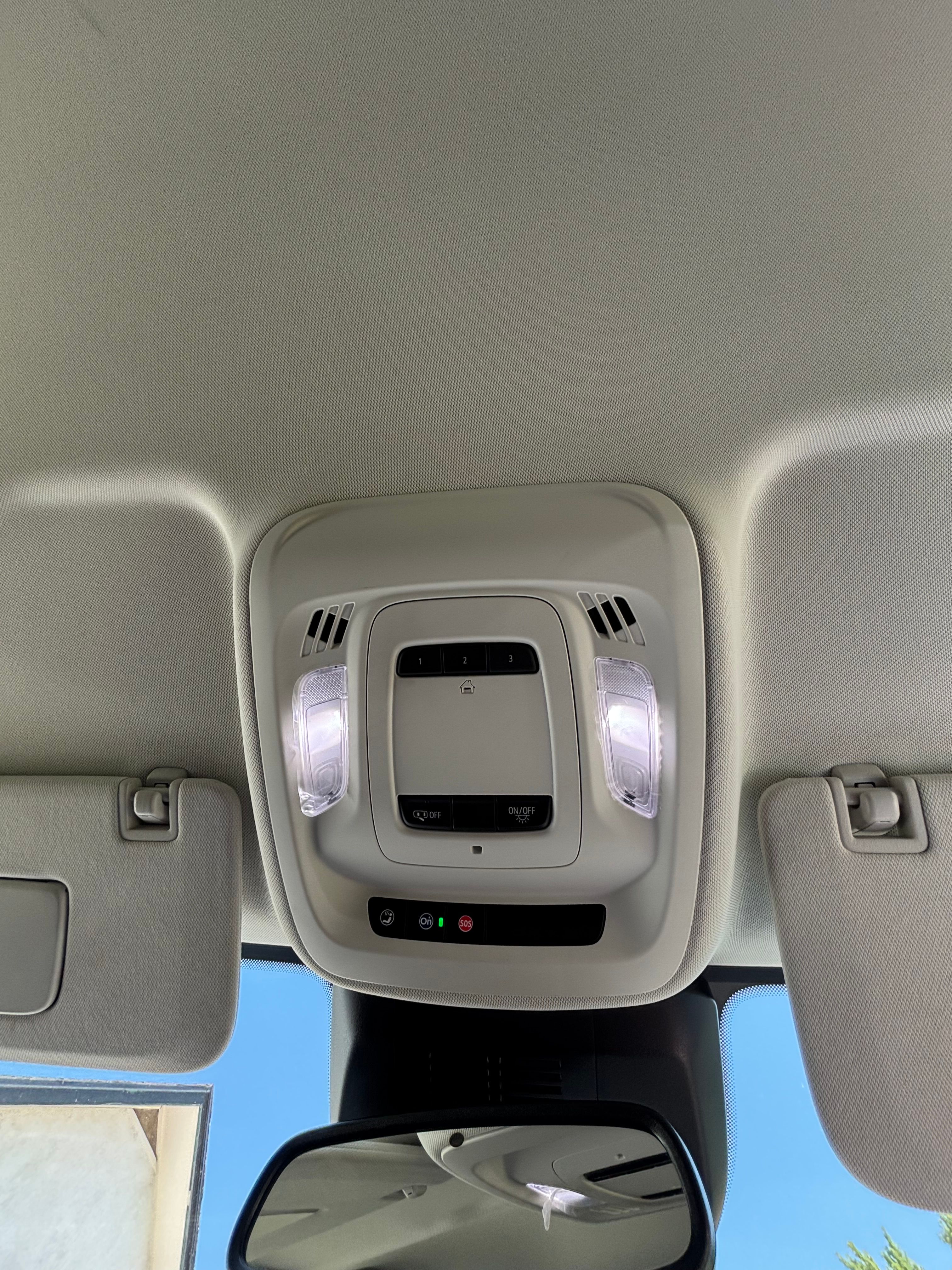 Used 2025 Buick Envision Preferred AWD/4WD image 13