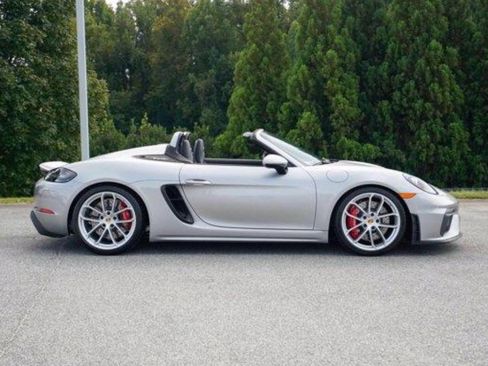 Used 2022 Porsche 718 Boxster Spyder image 8