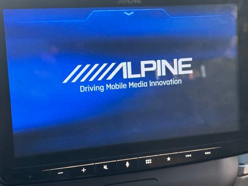 Used 2019 RAM 1500 Tradesman AWD/4WD image 17