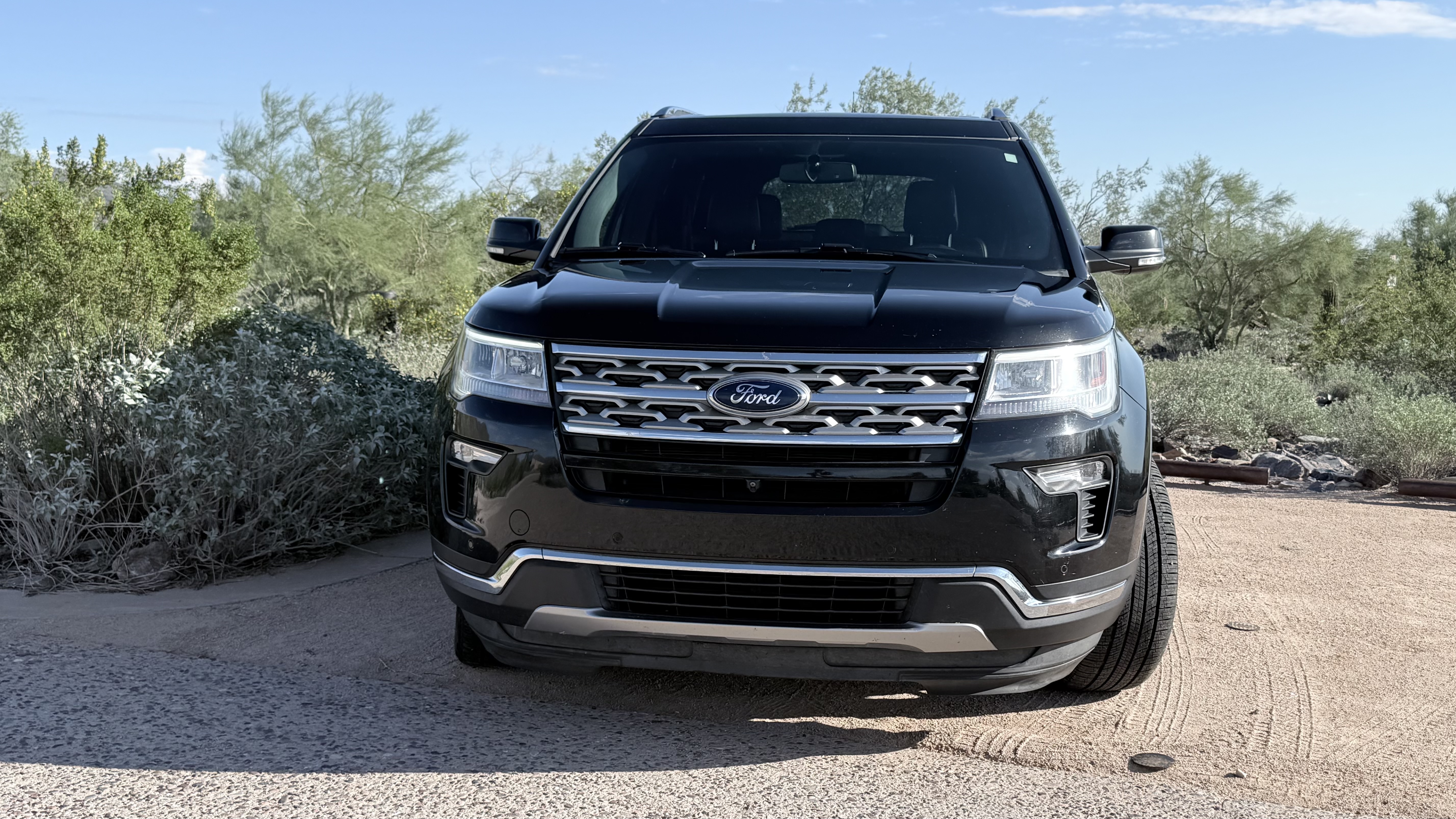 Used 2018 Ford Explorer Limited AWD/4WD image 4
