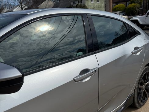 Used 2021 Honda Civic Sport image 8