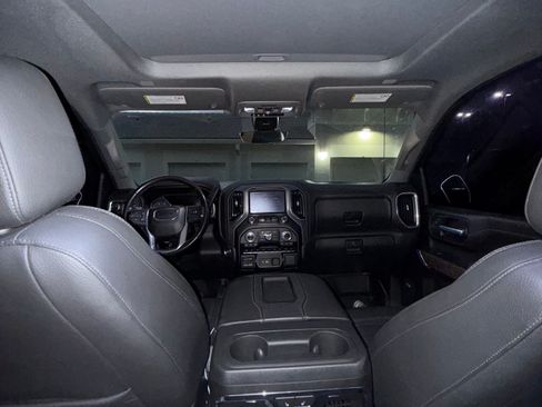 Used 2021 GMC Sierra 2500 Denali w/ Denali Black Diamond Edition image 5