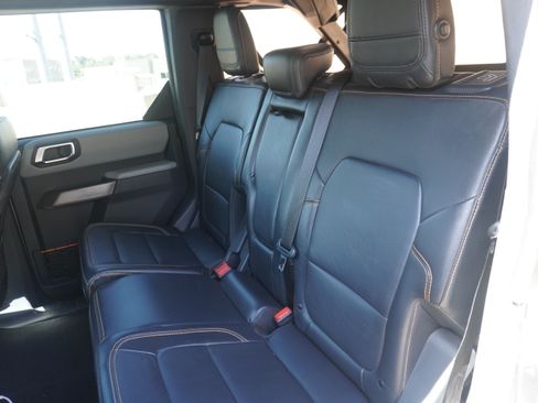 Used 2022 Ford Bronco Badlands AWD/4WD image 13