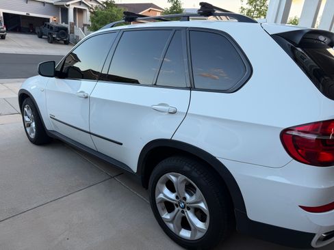 Used 2013 BMW X5 xDrive50i AWD/4WD image 2
