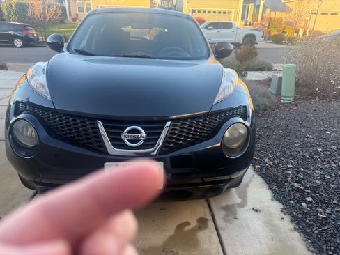 Used 2011 Nissan Juke SV image 14