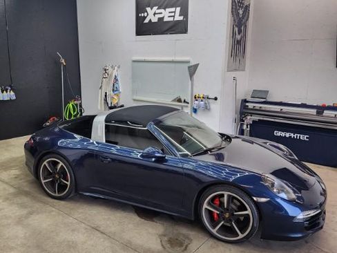 Used 2015 Porsche 911 Targa 4S image 4