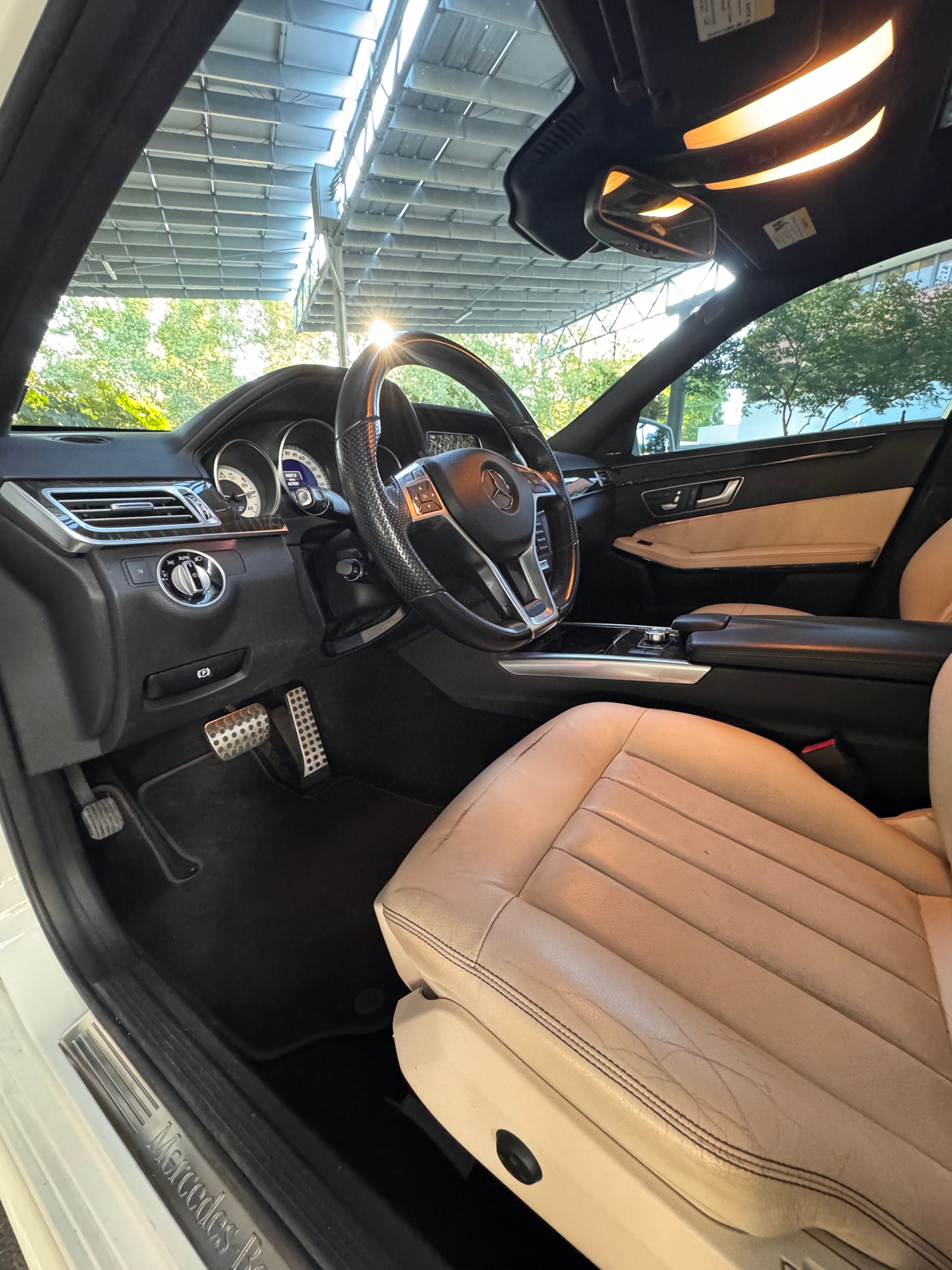 Used 2014 Mercedes-Benz E 350 Sedan image 11