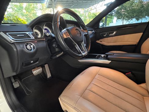 Used 2014 Mercedes-Benz E 350 Sedan image 11