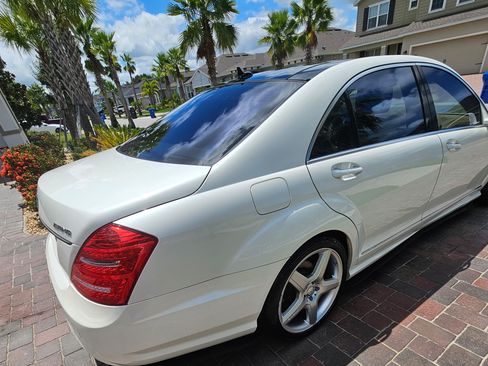Used 2010 Mercedes-Benz S 550 image 6
