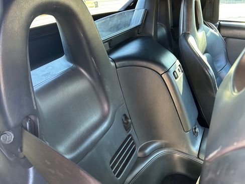 Used 2002 Honda S2000 image 13