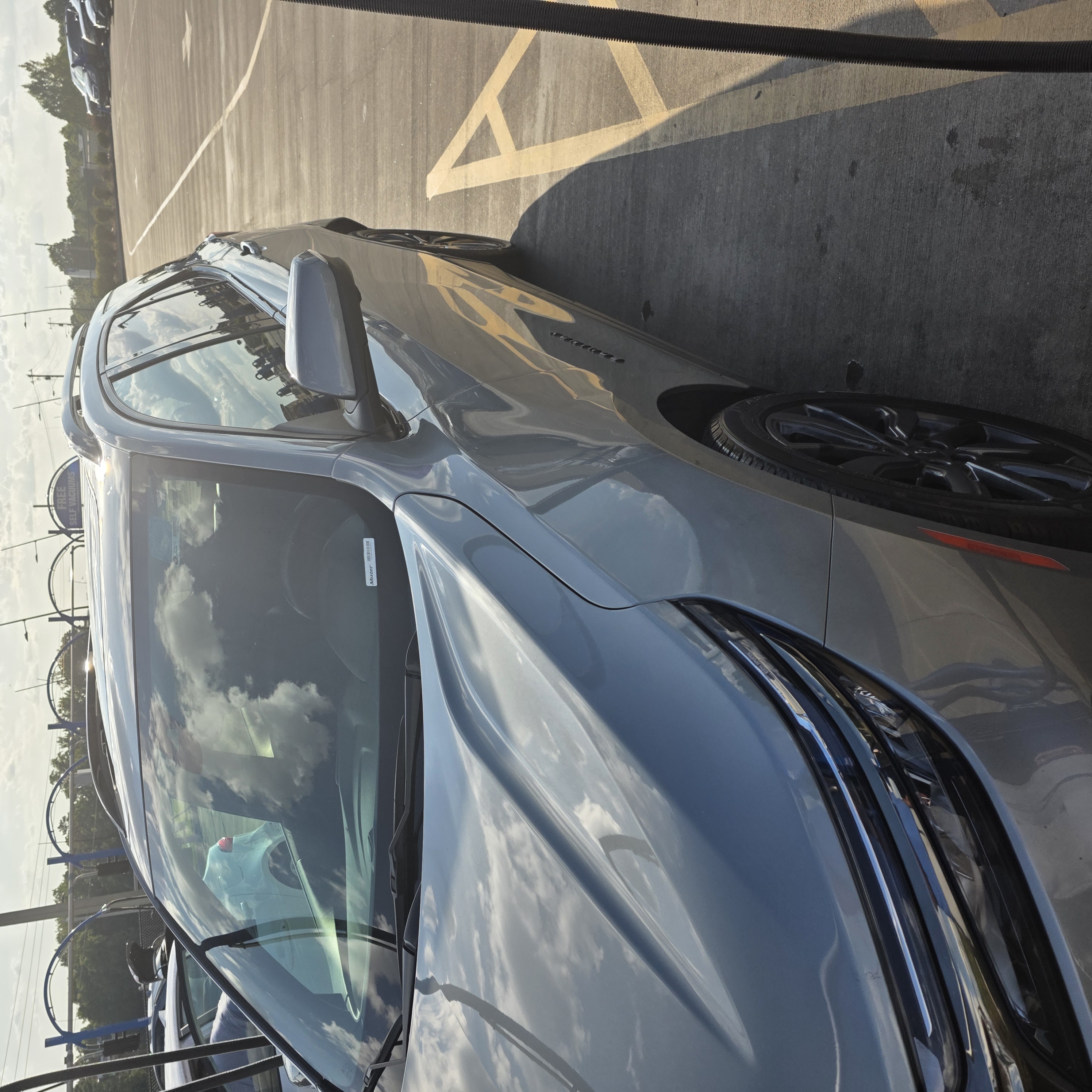 Used 2023 Chevrolet Equinox RS AWD/4WD image 11