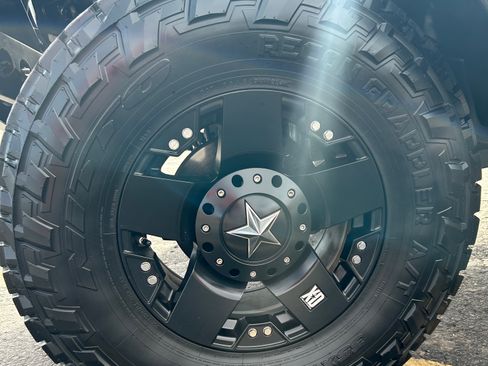 Used 2009 Jeep Wrangler Unlimited Sahara w/ Trailer Tow Group image 24