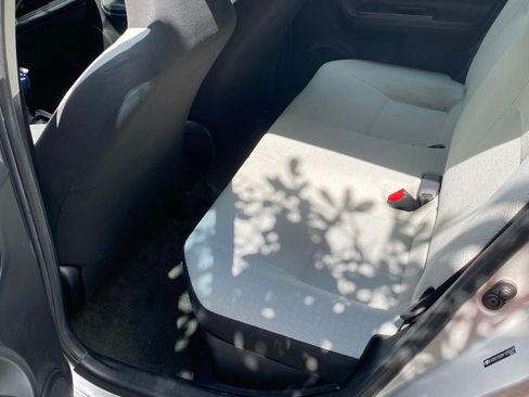 Used 2015 Toyota Prius C FWD image 6