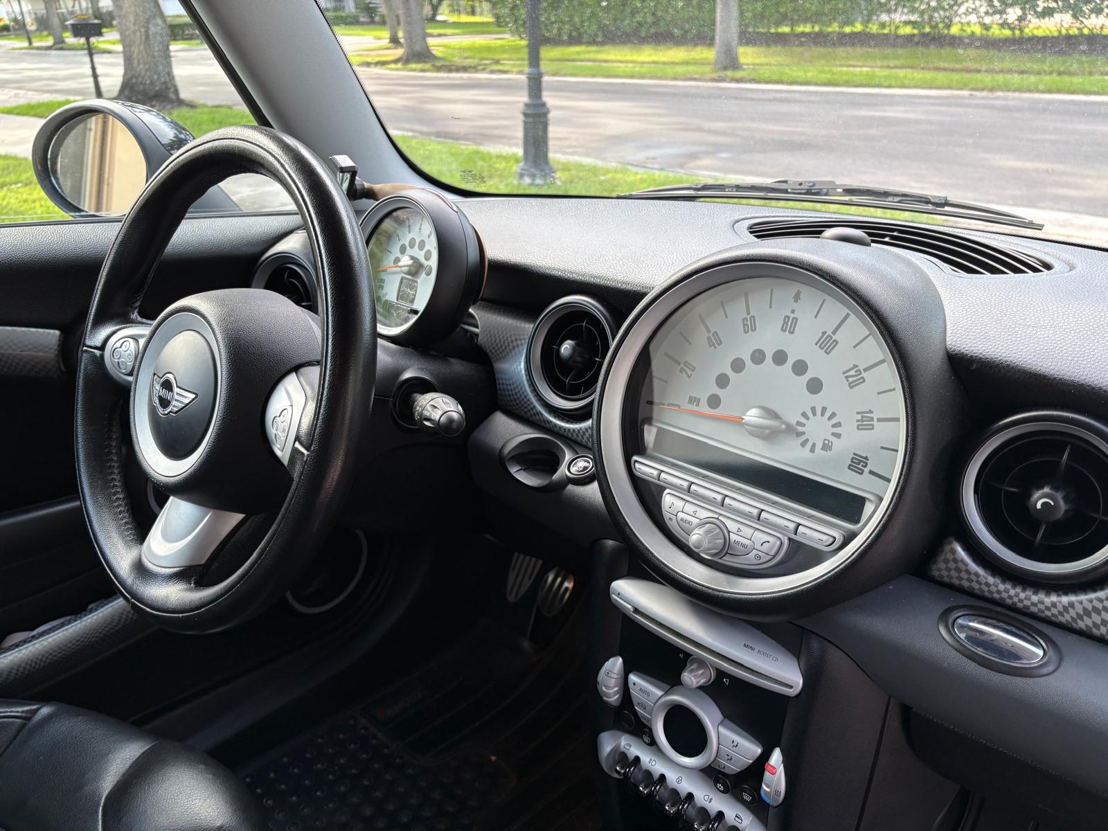 Used 2009 MINI Cooper S FWD image 15