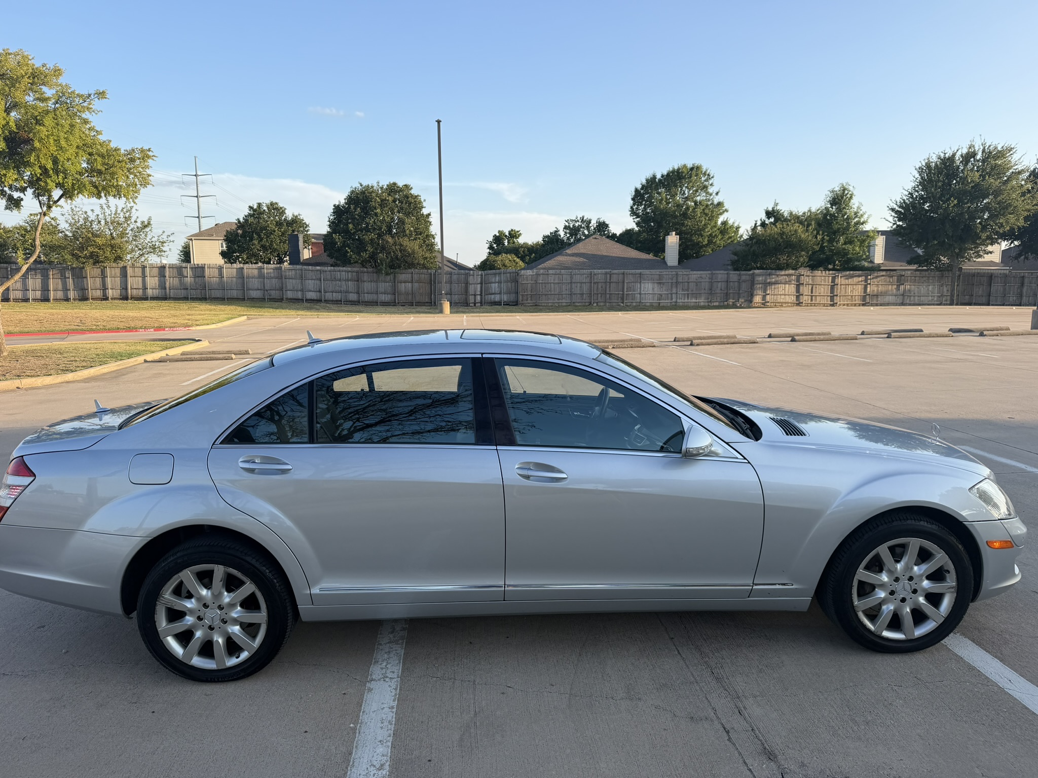 Used 2007 Mercedes-Benz S 550 image 9