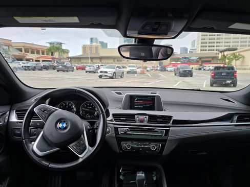 Used 2018 BMW X2 sDrive28i image 9