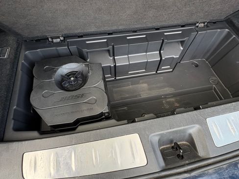 Used 2018 INFINITI QX60 3.5 Sport Utility 4D w/ Deluxe Technology Package image 21