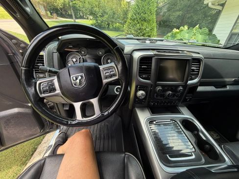 Used 2016 RAM 1500 Limited AWD/4WD image 9