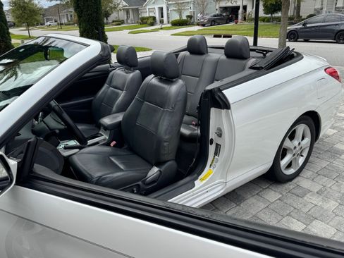 Used 2005 Toyota Solara SE image 9