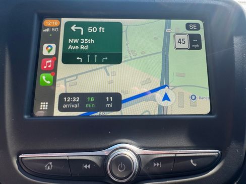 Used 2019 Chevrolet Equinox LT image 10