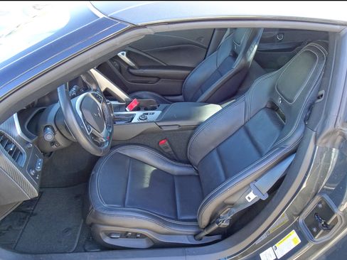 Used 2019 Chevrolet Corvette Z06 image 11