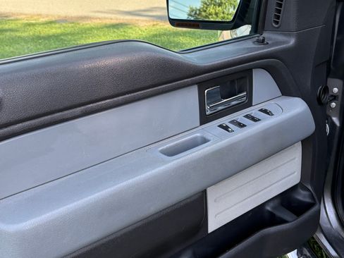 Used 2014 Ford F150 XLT w/ Equipment Group 302A Luxury AWD/4WD image 6