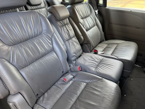 Used 2010 Honda Odyssey EX-L image 13