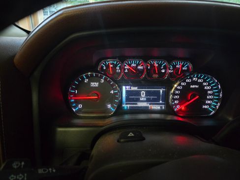 Used 2016 Chevrolet Silverado 3500 High Country w/ Duramax Plus Package image 10