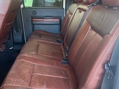 Used 2012 Ford F450 King Ranch w/ King Ranch w/Chrome Pkg image 11