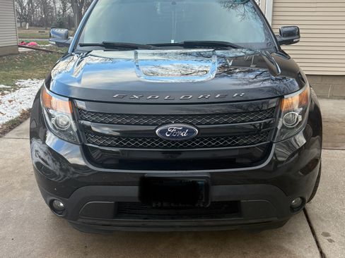 Used 2015 Ford Explorer Sport w/ Equipment Group 401A image 5